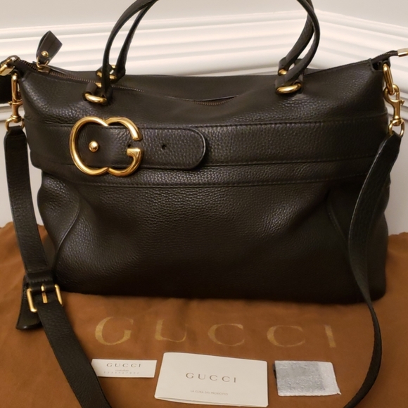 Gucci Handbags - RARE BARELY USED GUCCI CALFSKIN LEATHER